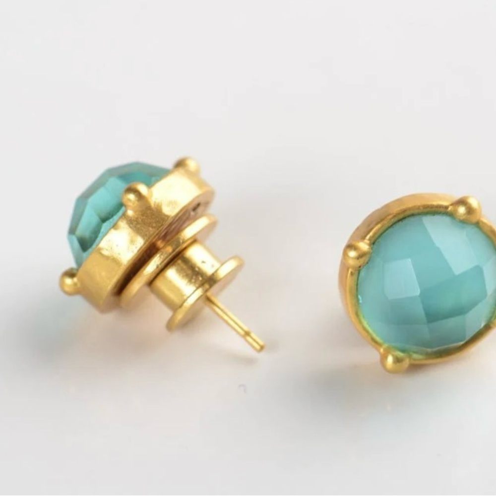 Julie Vos Honey Stud earrings in Bahama Blue - Picture 2 of 3